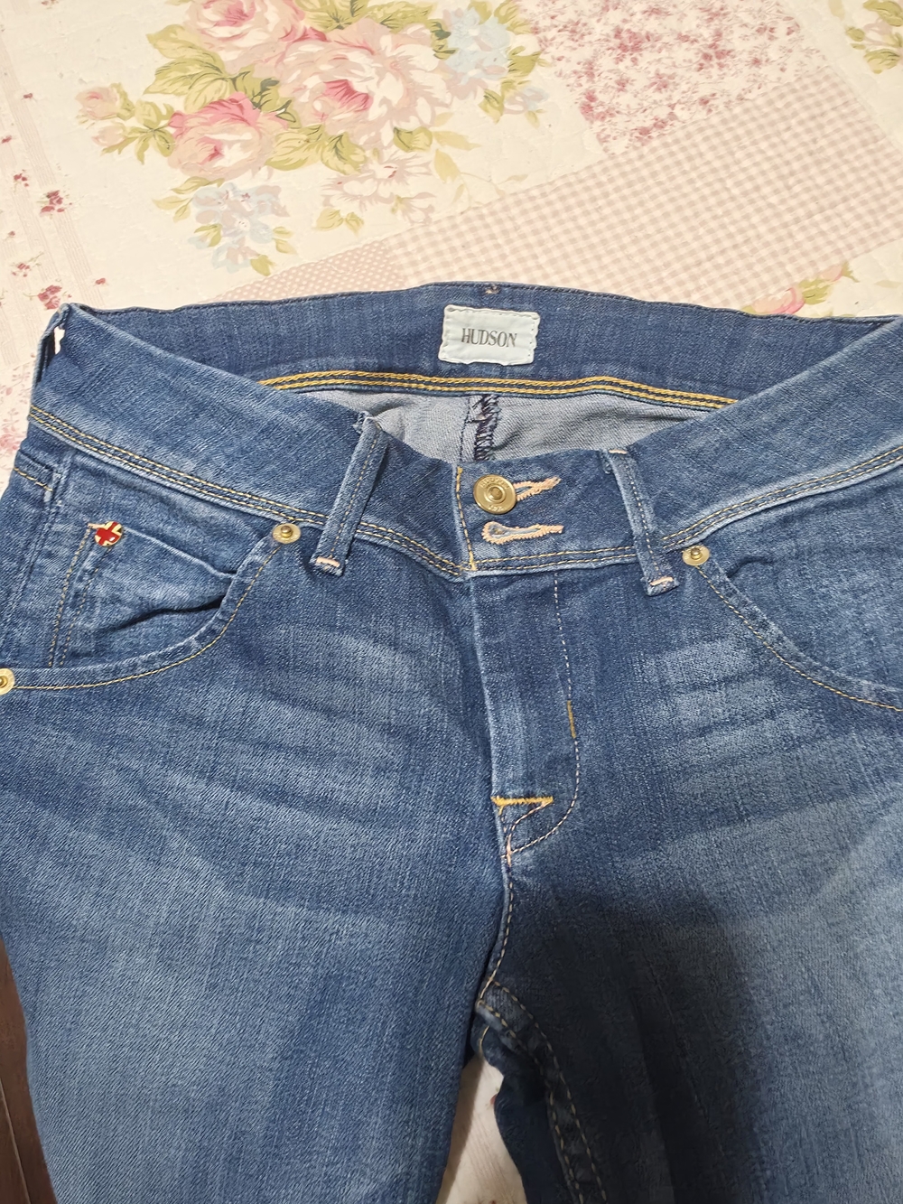 Hudson Jeans Women's Blue Mid-Rise Stretch Jeans